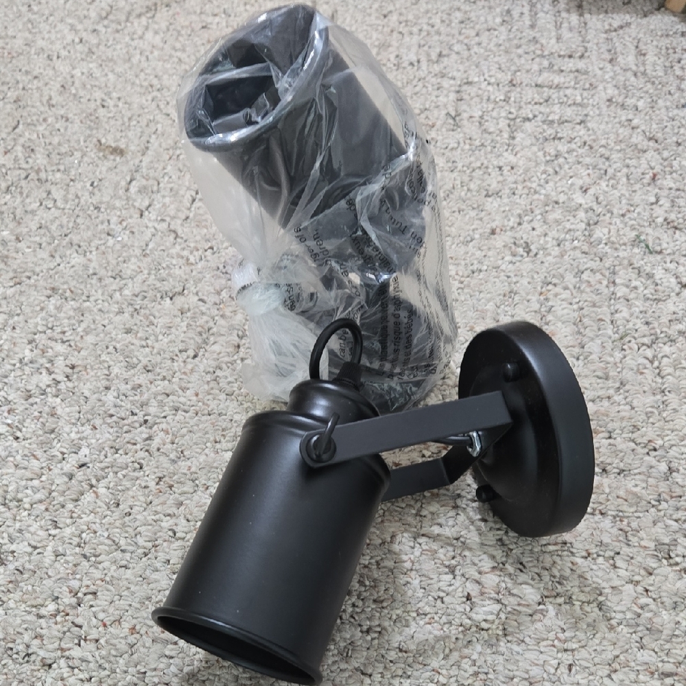 *2* WALL/CEILING MOUNT LIGHTS - MATT BLACK  - HARDWIRE - NEW